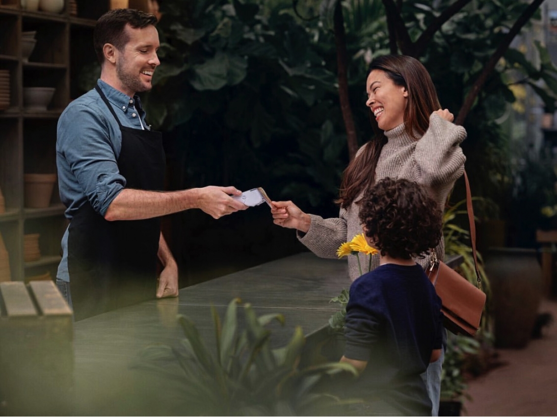 CLAUDINE BALTAZAR - PORTFOLIO - ADVERTISING